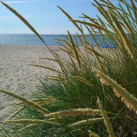 Sandstrand شقة *